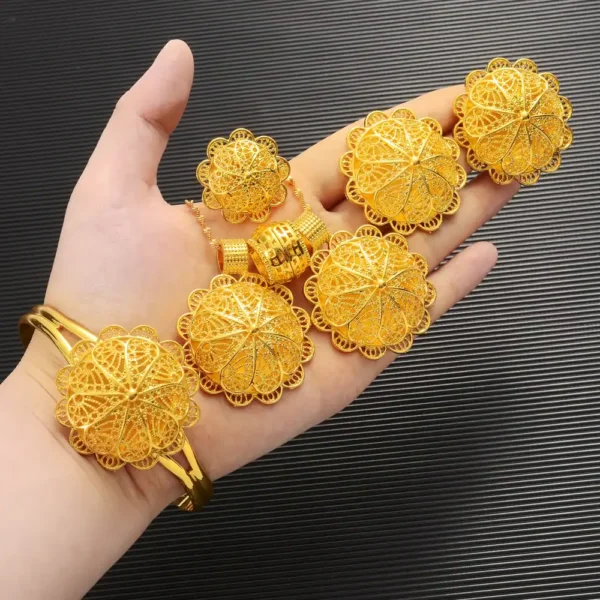 የ24k ወርቅ ፕሌት የሀበሻ የሙሽራ ጌጣጌጥ ስብስብ – በድምቀት ይውጡ
